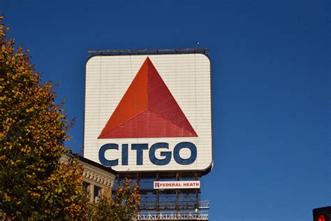 Citgo Sign Will Potentially Be Preserved The Daily Free