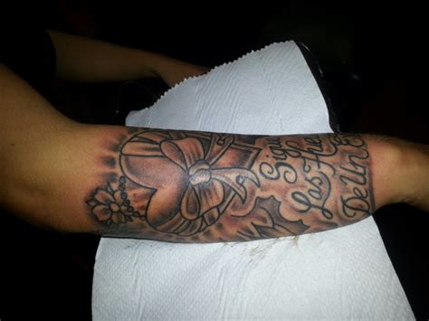 2013 El Flaco Tattooz
