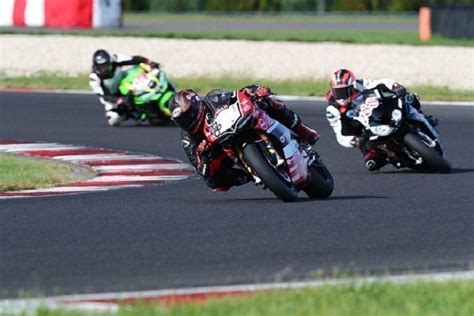 Jadwal motogp 2021 terbaru lengkap dengan jam tayang streaming trans7 dan jadwal motogp 2021 hari ini beserta kalender live race motogp 2021 malam ini. Live Streaming MotoGP Prancis 2021 di Sirkuit Le Mans dan ...