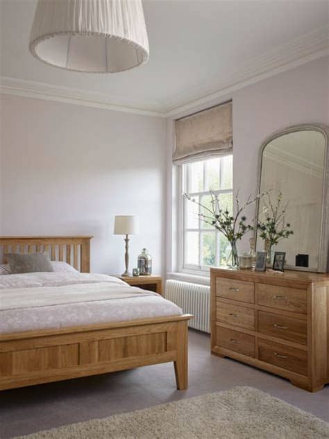How to Incorporate Natural Oak Furniture in Modern ...