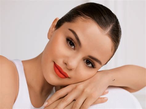 La Nuova Linea Rare Beauty Makeup Di Selena Gomez Mua Milano Make Up