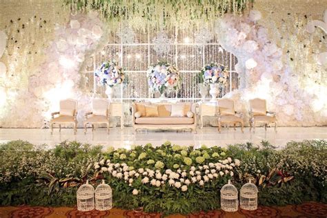 Inspirasi dekorasi pernikahan indoor minimalis. Konsep 21+ Dekorasi Pernikahan Rustic Di Rumah Untuk ...