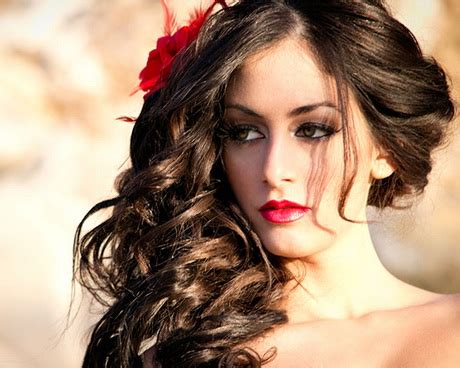 Hairstyles for hispanic women