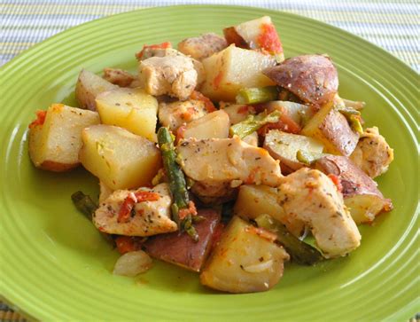 My mother has made this recipe for years, minus the instant mashed potatoes. Roasted Chicken Breast with Red Potatoes and Asparagus ...