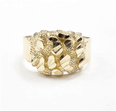 Max Light Nugget Ring Golden Hand Jewellery