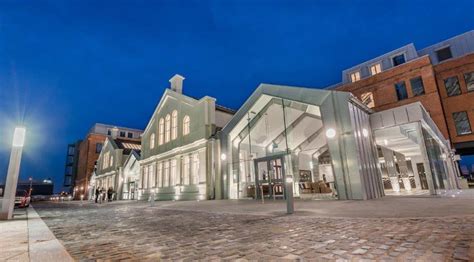 Modern, şık ve zevkli bir anlayışı, lüks ve konforla buluşturan titanic hotels'in ayrıcalıklarla dolu dünyasına hoşgeldiniz. Titanic Hotel - PCD Contracts Ltd