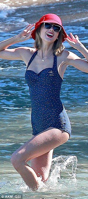 Exclusive Taylor Swift Hits The Right Notes In Retro Swimsuit Taylor Swift Bikini Taylor