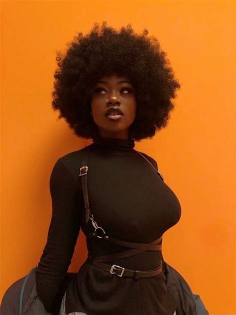 24 Tumblr Beautiful Black Girl Beautiful Dark Skin Black Girl Aesthetic