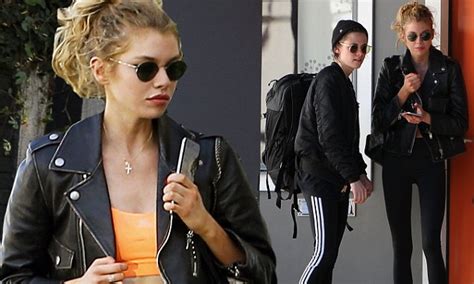 Stella Maxwell Flashes Amazing Abs For Spa Outing Daily Mail Online