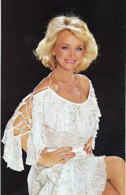 Picture Of Barbara Mandrell