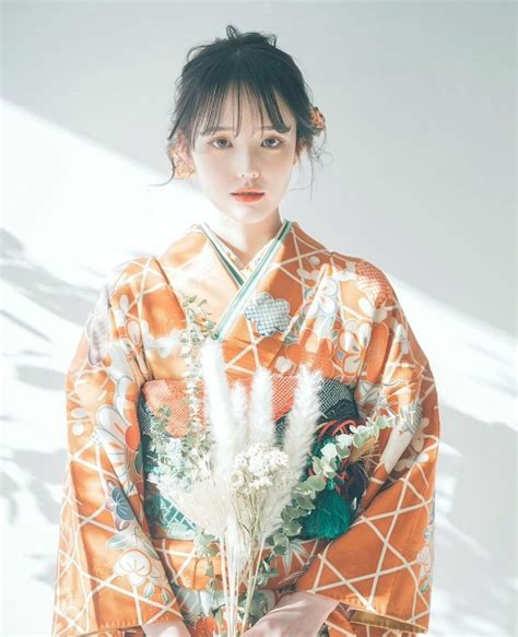 body reference poses hair reference japanese beauty japanese girl yukata kimono japan model
