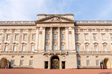 Buckingham Palace In London The Queens Main London Residence Go Guides