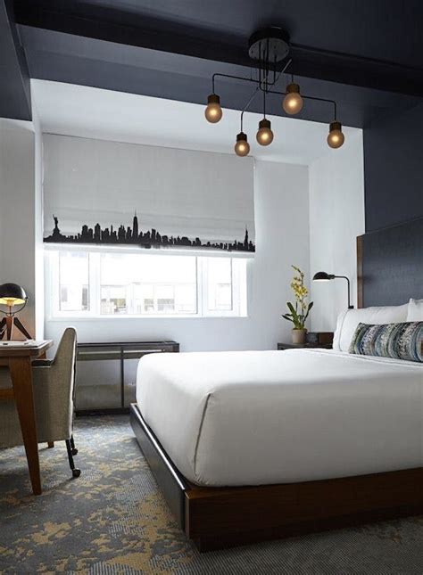 20 Tiny Hotel Rooms That Nailed The Whole Small Space Trend Bedroom