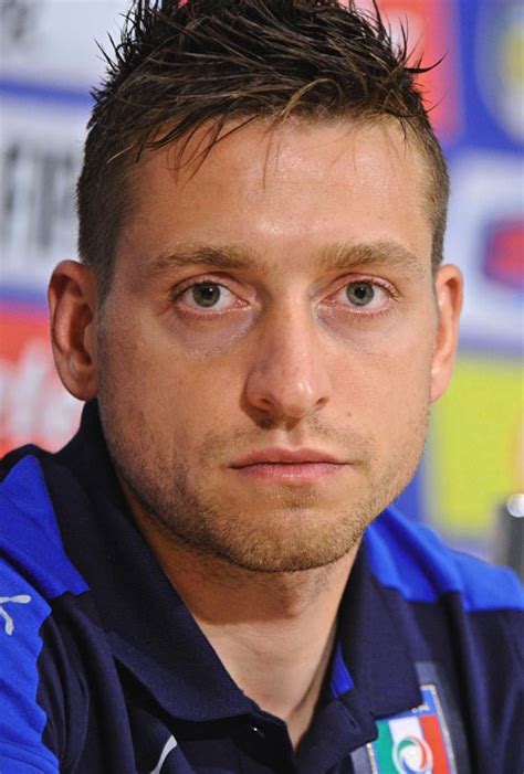 Obviously it was him who asked to make this photo. Emanuele Giaccherini, biografia