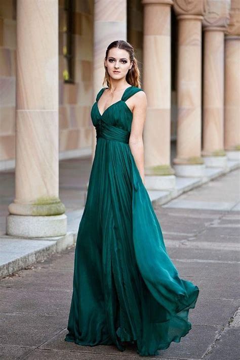 22 perfect shades green wedding color scheme ideas for inspiration emerald and gold romantic garden 24 weddings champagne ⋆ ruffled. Emerald Green Bridesmaid Dresses With Straps V-neck Long ...
