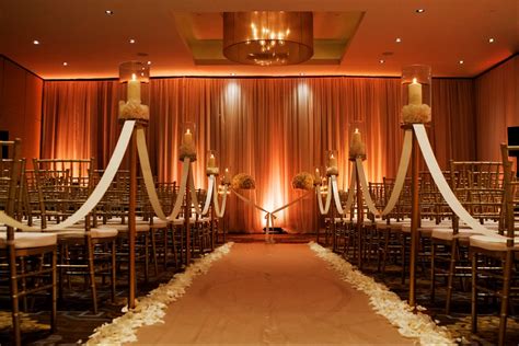 The best beach wedding locations in manitoba. A Fairmont Wedding at The Fairmont Winnipeg: Fairmont Moments
