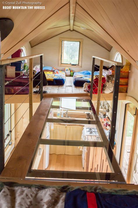 This is a beautiful little 10'x12' tiny garden house cottage built by molecule tiny homes and you're alex is a contributor and editor for tinyhousetalk.com and the always free tiny house newsletter. The Pequod Tiny House - Craftsman - Kids - Albuquerque ...