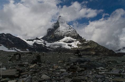 The Matterhorn Surrounded By Cloud Del Colaborador De Stocksy Neil