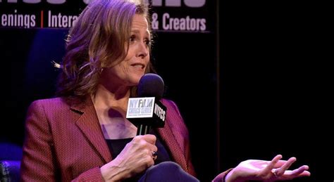 Sigourney Weaver Will Join 2020 Ghostbusters Movie Cast