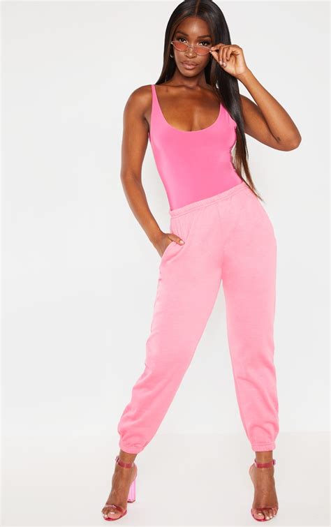 hot pink casual jogger trousers prettylittlething usa