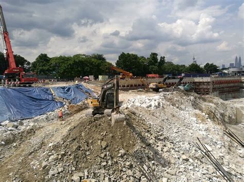 Singapore mrt works offline calculates the quickest route to your destination. MRT Line 2 , Kuala Lumpur - CBSB