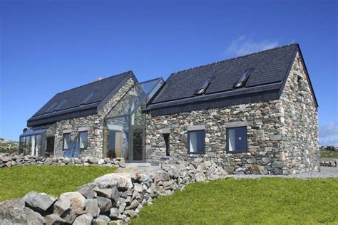 Erleben sie irland in einem gemütlichen, irischen cottage und mieten sie ihr ferienhaus direkt am see lough gill/ county leitrim. Beautiful Stone Cottage - sleeps 6/7 beside beach - Häuser ...