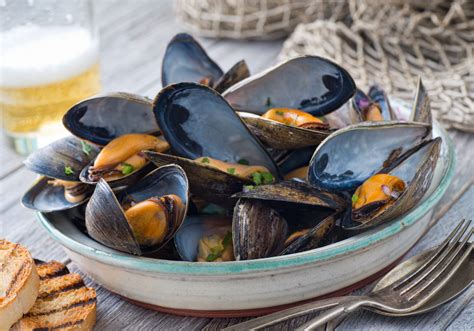 Why Eating Mussels Can Improve Your Health