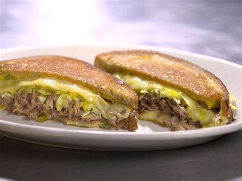 Recipe for ecuadorian fish ceviche {ceviche de pescado ecuatoriano} made by marinating or cooking raw fish in lime juice and mixing it with. Ecuadorian Reuben Recipe | Amanda Freitag | Food Network