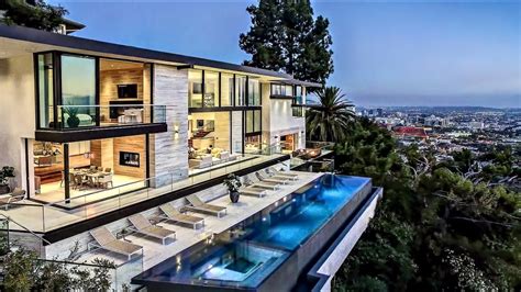 Hollywood Hills Modern Homes