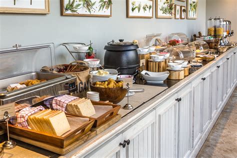 7 Ways To Make The Most Of Your Hotels Breakfast Buffet — Breakfast