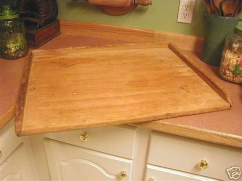 Large Antique Wooden Rimmed Pastry Dough Board 30306894