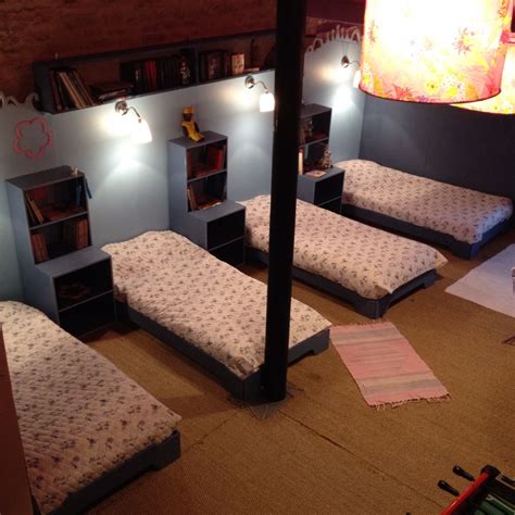 Dortoir D Enfants Dans Le Poitou Bunks Bunk Beds Granville Boarding School Cool Beds Ferret