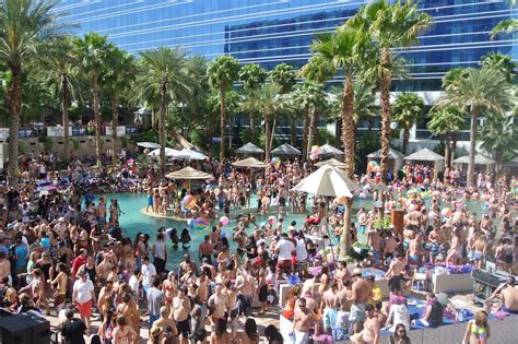 The Pool Parties Helping Las Vegas Get Back On Track In 2021 Las