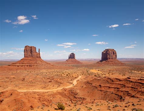 How To Spend The Perfect Day In Monument Valley — Walk My World