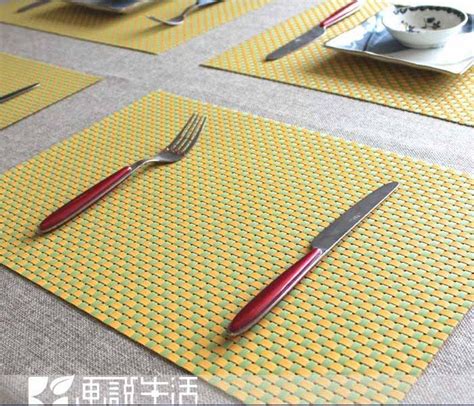 Shop dining table mats online at the best prices. Trendy tablemats and placemats - yonohomedesign.com