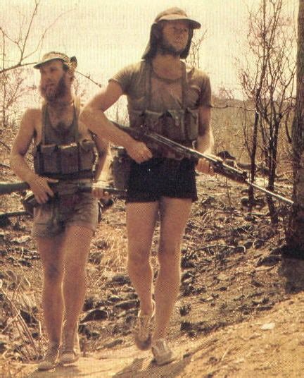 Rhodesian Soldiers During The Bush War 1960s To 1970s Oldschoolcool