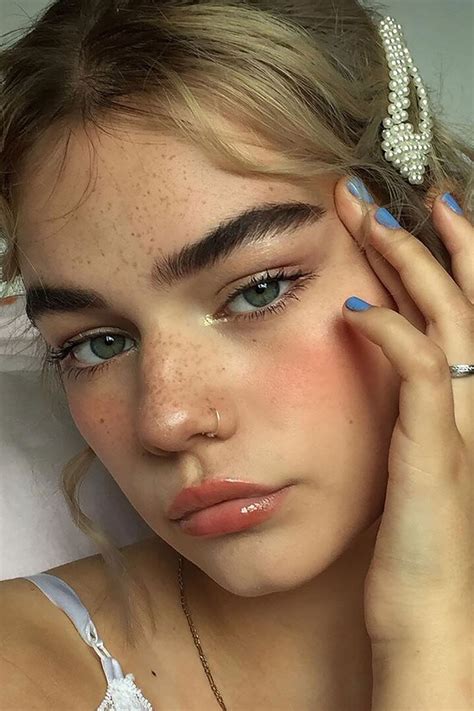 Everything You Need To Know About Eyebrow Tinting Eyebrow Piercing