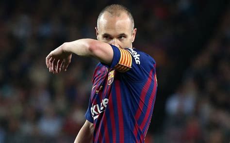 Andres Iniesta Reacts To Naked Statue Of Iconic World Cup Final Goal