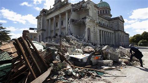 Christchurchs Catholic Cathedral Faces Deconstruction Newshub