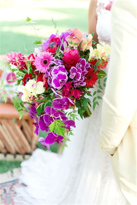 Stunning Colorful Bridal Bouquet Colorful Wedding Ideas Inspired By