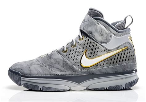 The lollipop zoom game isn't just a scary challenge that everyone's doing on tiktok, it. Release Reminder: Nike Zoom Kobe II (2) 'Prelude ...
