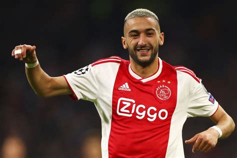 Hakim ziyech (dronten, 19 marzo 1993) è un calciatore marocchino, centrocampista del chelsea e della nazionale marocchina Hakim Ziyech ? C'est environ 33 millions d'euros