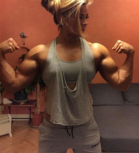 Sophie Arvebrink Body Building Women Bodybuilding Girl Muscle Women