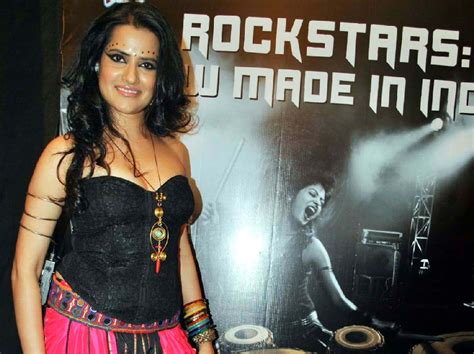 Bollywood Hollywood Celebrity Photos Anusha Dandekar Kailash Kher Sona Mohapatra Mtv Rock On