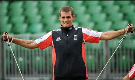 Eoin morgan (capt), moeen ali, jofra archer, jonny bairstow (wk), jos. England vs. Sri Lanka T20 Series Preview