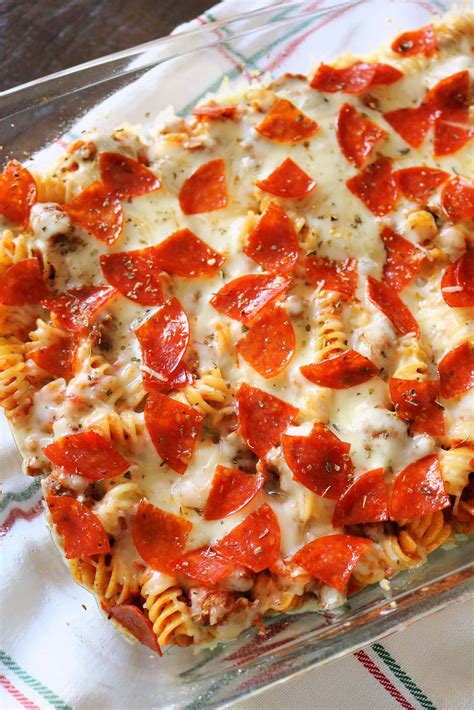 Pepperoni Pizza Pasta Bake Easy Pizza Casserole Kindly Unspoken