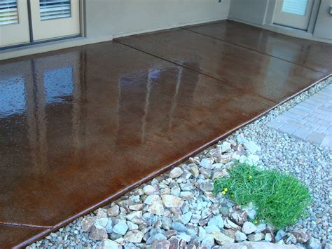 Epoxy floors, coatings and concrete floor paint offer unlimited uses with both functional and what epoxy coating services are right for you? Best Type of Flooring for Your Outdoor Patio | Epoxy vs Stained