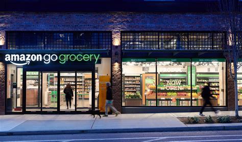 Amazon Opens First Large Scale Cashierless Grocery Store