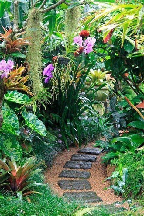 22 Exceptional Tropical Gardens