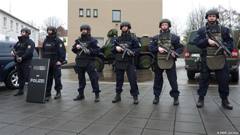 German Soldiers As A Domestic Security Force Germany News And In Depth Reporting From Berlin